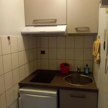 Des Thermes 2* Apartment