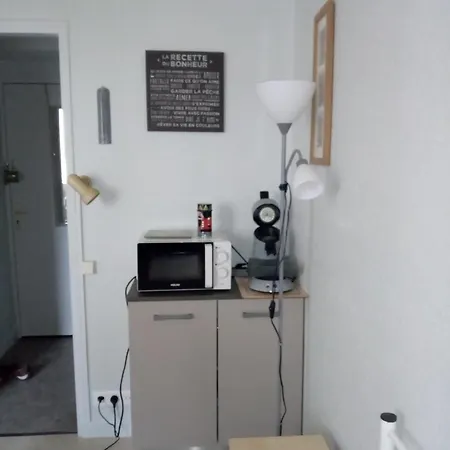 Des Thermes 2* * فيتيل